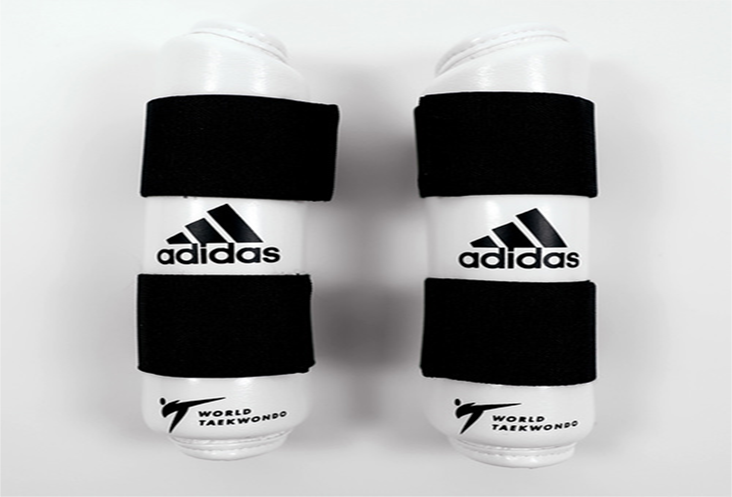 아디다스 태권도 공인 팔 보호대