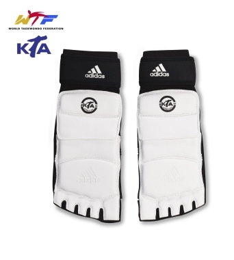 아디다스 파이터 삭스